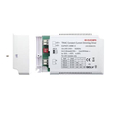 Alternativní text: "Bílý standardní regulátor stmívání TRIAC s technickými specifikacemi a poloprůhledným panelem pro LED osvětlení"