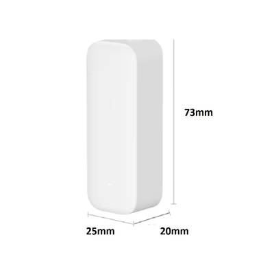 Svítidlo LED, bílý obdélník, zaoblené hrany, rozměry 73 mm x 25 mm x 20 mm, ideální pro moderní řešení osvětlení.