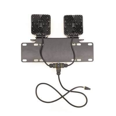 Dvojitá světla LED s montážním držákem a zásuvnými kabely pro rychlou instalaci do vozidla - energeticky účinná, jasná, odolná.