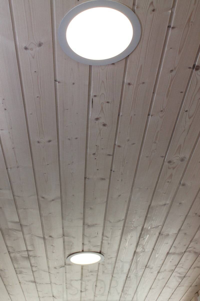 Veletrh bydlení 2014: vedl plafond 240 venkovní ve stříšce. Ledstore.fi