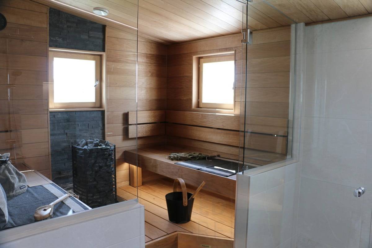 Veletrh bydlení 2018: Led páska kondenzace pod nepřímo. Ledstore.fi