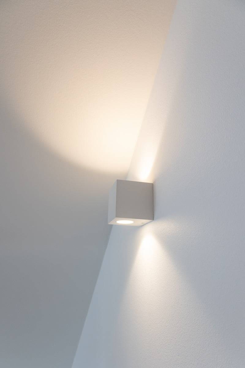 Obousměrné nástěnné svítidlo CUBIC ©LedStore