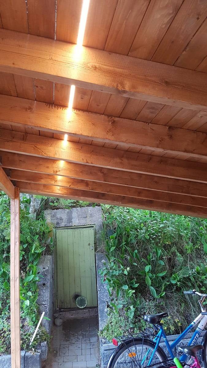Led stuha osvětlující kryt kola. Ledstore.fi