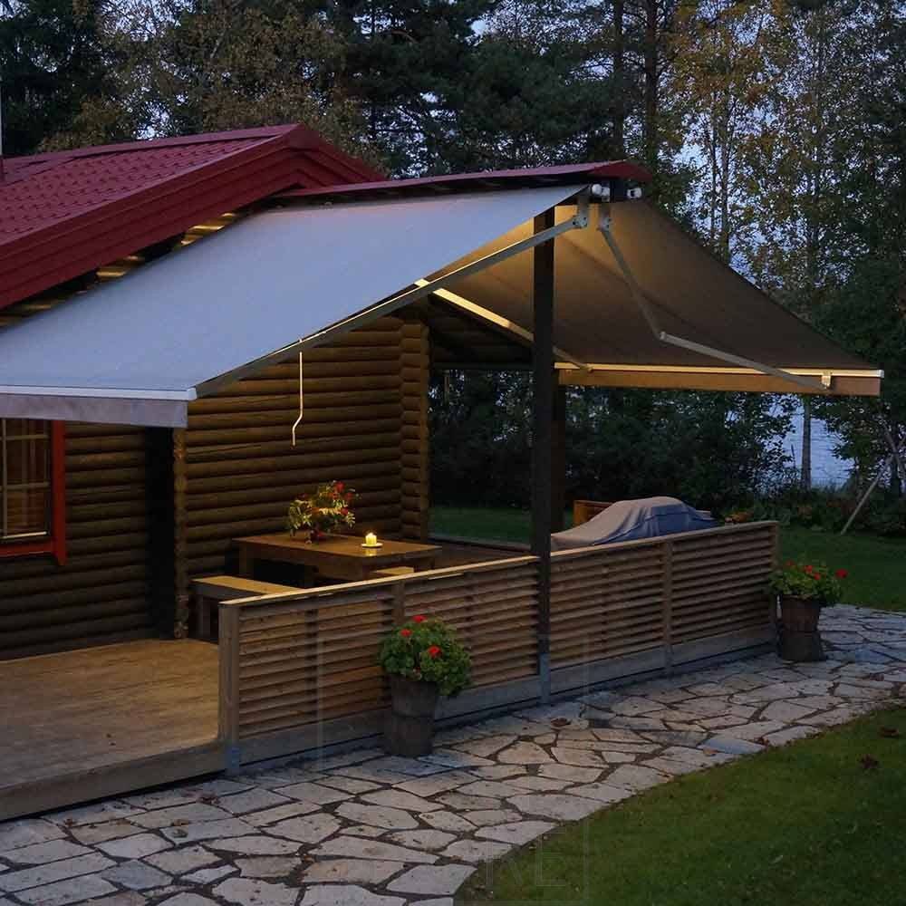 Osvětlení pomocí LED pásků ve venkovním přístřešku. Ledstore.fi