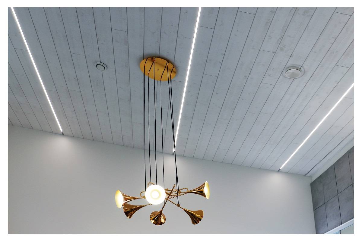 design osvětlení obývacího pokoje v použité představivosti