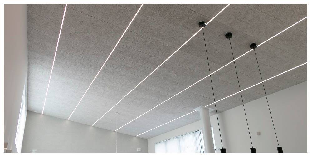 Led osvětlení pásků lze použít jako linie ve stropě