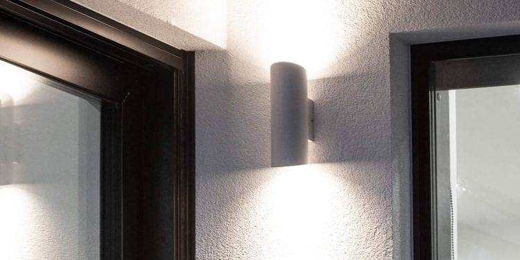 Vchodové osvětlení Šikmá bílá LedStore.fi