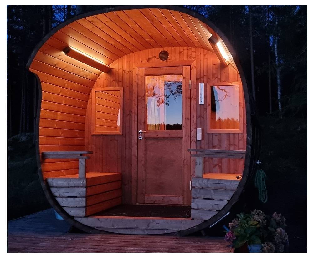 Sudová sauna - led světla pro chalupu