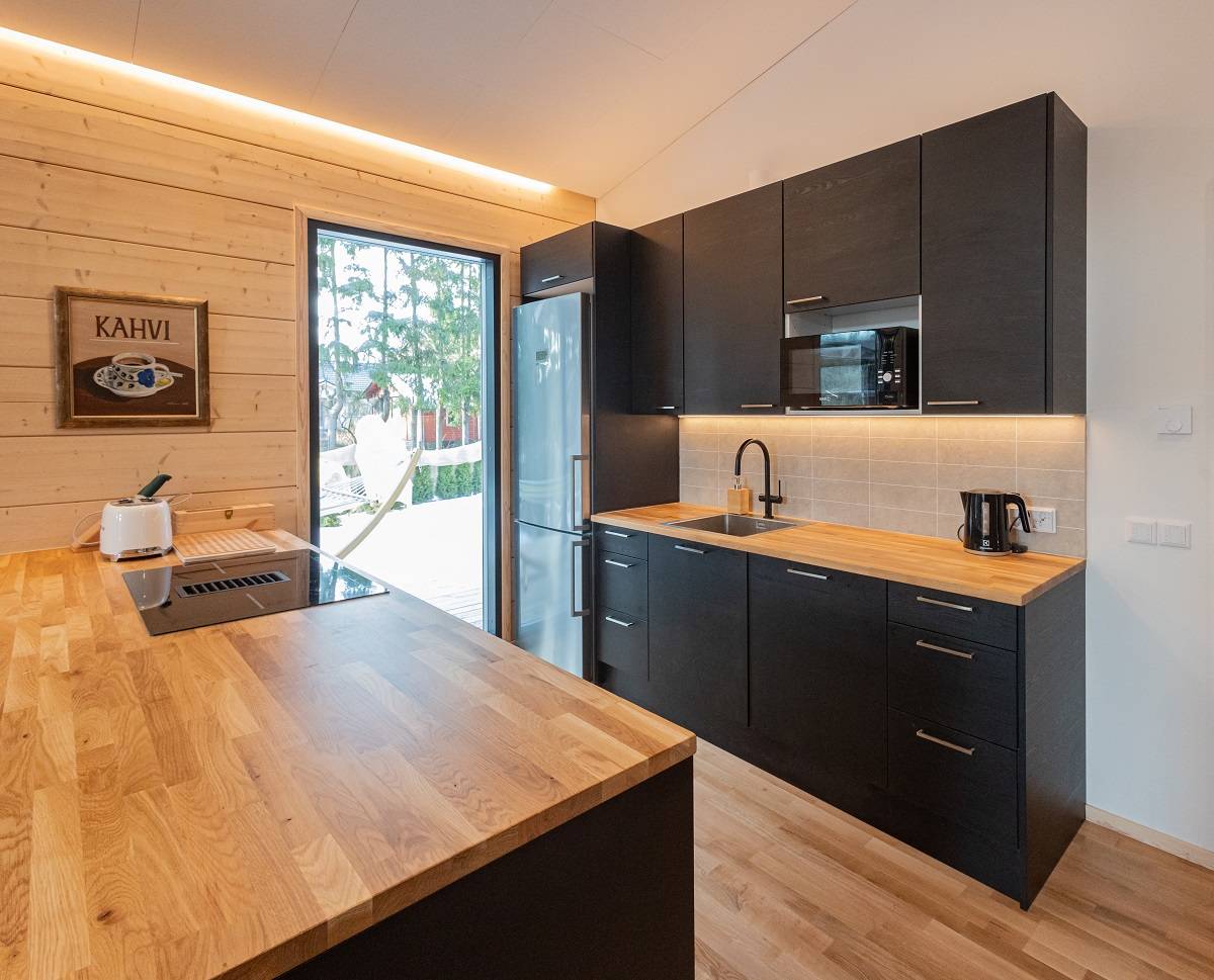 CCT led pásek byl použit pro osvětlení bytu v kuchyni a boční osvětlení.