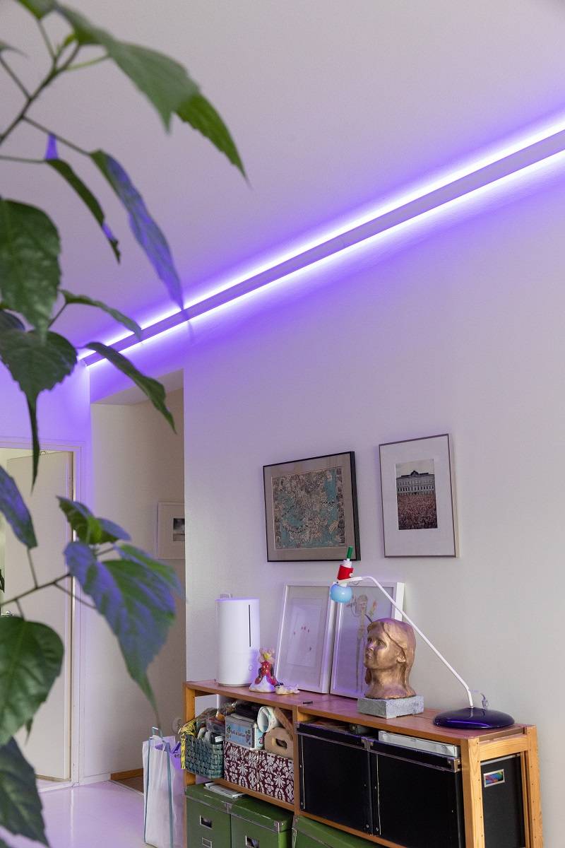 RGB+CCT led pásek umožňuje snadno měnit náladu.