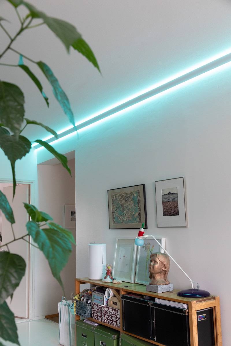 RGB+CCT led pásek umožňuje snadno měnit náladu.